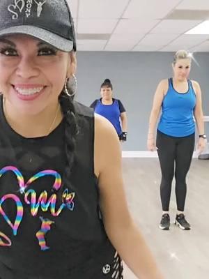 Guaracha #monyfuentesvideos #youtuber #saludos #zumba #LIVE #2024 #clasesenvivo #compartiendo #orgullosamentemexicana #monyfuentesfacebook 