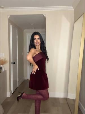 Birthday outfit 🥂🎂🎊 #birthdayoutfit #newyearsoutfit #ootn #holidaylooks #burgandy 