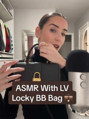 Tippity tappity ✨💅🏻 #asmr #whispering #blueyeti #louisvuittonbag #relaxingvideos #chattyasmr 