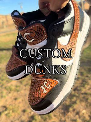 My books are open😮‍💨🤌🏼 #nikes #dunks #customnikes #customdunks #customleather #grcustomleather #leatherwork #customshoes #custom #leather #fyp #viralvideo 