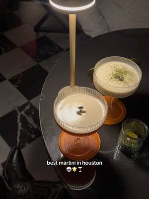 Best Regards has the best matcha martini in houston (literally life changing ) !!!! we also did their $30 board & bottle happy hour 🌟 #thingstodoinhouston #houstoncoolgirl #houston 