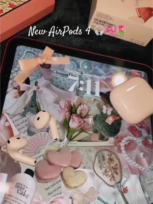 love love love !🌷🎀🎧🫧 #airpods #airpods4 #newairpods #fyp #foryoupage #unboxing #unboxingairpods 