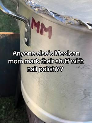 Pa que no se pierdan 😅 #mexicanthings #iykyk #onlymexicanswillunderstand #nailpolish #fyp #paratiiiiiiiiiiiiiiiiiiiiiiiiiiiiiii #mom #ama 