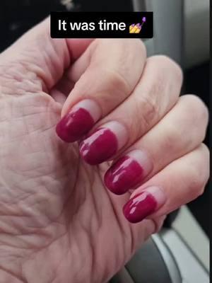 It had been 8 weeks ugh #newnails #ombresparkle #dipnails #veronanails #newyearsnails #prosseco #processcoatthenailsalon  #workingduringtheholidays #over40club #over50club #over50 #thisis60 #singleover50 #datingover50 #oldtock #oldtok #genjones #fyp #CapCut 