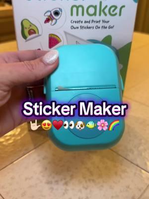 Perfect rainy day activity!! #stickermaking #stickermaker #stickermakingprocess #activityforkids #rainydayactivities #kidactivities #kidcrafts 