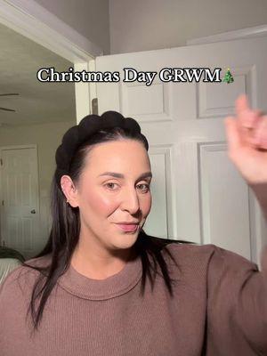 Merry Christmas GRWM #christmasgrwm #merrychristmas #christmasoutfit #christmasday #grwmroutine #merrychristmas2024 #grwmforchristmas #getreadywithmemakeup 