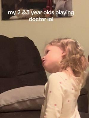 they are hilarious! This is what 17 months apart looks like! #funnysisters #toddler #funnytoddler #thingsmytoddlersays 