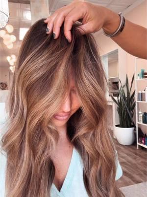 Contrast on high🔥 #balayageinspo #warmtone #goldenblonde #copperhair #hairtrends #hairoftiktok #icesalon @K18hair_IL @Pureology 