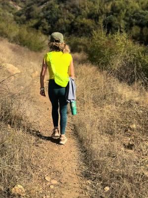 Winter break means daily hikes!  The sun was shining in beautiful Ojai Valley today!  I will call this girl therapy!  #Hiking #hiketok #ojai #friendtime #girltherapy #over50 #winterbreak #naturelover 