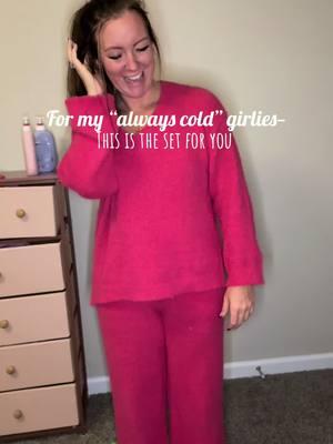 When I die, bury me in this set pls & thank u #alwaysfreezing #freezingcold #warmclothes #staywarm #ootdinspo #midsizefashion #sahmootd #momtoker #MomsofTikTok #microinfluencer #inspooutfit #hotpink #pinkobsessed #pinkgirl #cozyvibes #cozyseason 