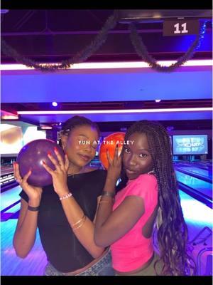 euphoria soundtrack >>> #euphoria #bowling #bowlingtiktok #blackgirlbowling #bowlingalley #labrinth #labrinthmusic #blackgirltiktok 