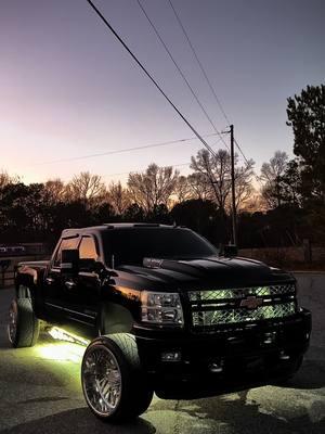 Built not bought 👤🥱 . . . . . . .#fyp #duramax #powerstroke #diesel #cowlhood #4wd #trucktok #trending #sunset #chevy #bubbatruck🌾 #forgedwheels #lmlduramax #lmmduramax #lbzduramax #l5p #lb7 #speeddemon #trusttheprocess #custom #gmt900 #nnbs #lmmking 