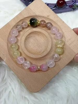 What a wonderful idea! I will have to try more designs for diy charm bracelet#handmade#jewelry#bracelet#beads#design#SmallBusiness#foryou#DIY#beadsjewelry#healingjewelry#giftidea#jewelrymaking#crystalbracelets#beadsbracelets#TikTokShop #girl #diyfashion #tiktokshopholiday #TikTokShopNewYearNewAura