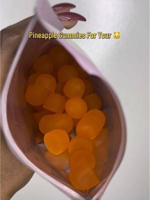 These gummies taste like you’re biting into a pineapple! #femininebalancegummies #phbalance #womensprobiotic #probiotics #probioticsforwomen #vitalsource #vitalsourcegummmies #vitalsourcefemininebalancegummies 