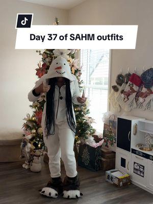 We stayed in our pajamas all day today. It was such a chill day plus my husband cleaned and took down most of our Christmas decor. I love him so bad!🫶🏽 -snowman onesie is from Big Lots—I cannot believe that they’re actually closing😭  -slippers are from Great Wolf Lodge🐺🐾  #momstyle #sahmlife #blacksahm #roadto70k #everydayoutfit #ootdinspo #momootd #momoutfit #sahmootd #momsover30