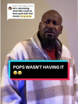 Pops was just about ready to crash out when he heard $600 😅 (via @Maylani_Yvonne)  #sneakers #sneakerheads #sneakertok #sneakertiktok #sneakerheadsbelike #sneakercollector #sneakercollection #christmas #christmasgift #christmasgifts #christmasmorning #grails #sneakermeetup #jordan #jordans #offwhite #nike #nikedunks #offwhitenike 