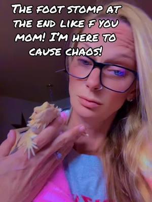 He gets #crazy I gets #crazy #fightme 🤣#beardiemom #beardeddragon #beardeddragonsoftiktok #lifetime #commitment 