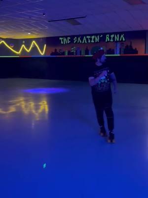 Come ride wit @Darthalan878 at @The Skatin’ Rink !! - 12/19/24 #robmcgskates #skatelife #fyp #skatefam #merrychristmas #itsmyskatenight #oldschooljams🎶 #theskatinrink #valleyalabama 