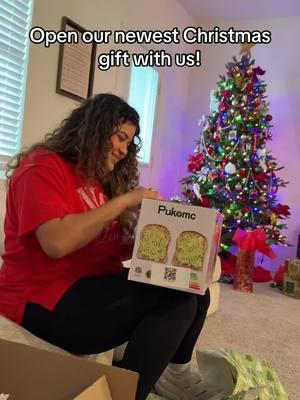 MERRY CHRISTMAS!! With a NEW TOASTER! #rapgodjr #TikTokShop 