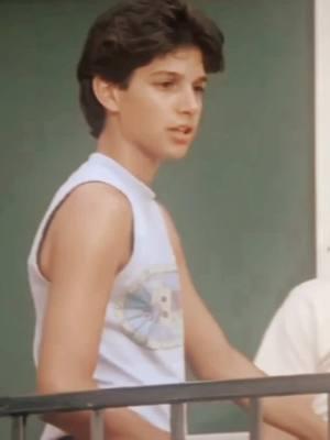 AND THE CROWD… goes clothless ???  #ralphmacchio #vsp #fyp #viral #karatekid #myman #9acker #blowup #karatekidedit #ralphmacchioedit #trending #videostar #ineedthisman 