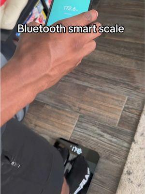 The scale measures everything about you! Not just your weight, but there are so many analytics in this scale. It’s perfect for your weight loss journey. #bluetoothscale 