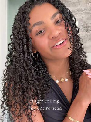 Was it worth it dimes??? Thanks for the inspo @Joy Burnett ✨🪩  #TheDimes #DimeLife #collegestudent #dimes #rememberyouraten #glowseason #fingercoils #fingercoiling #curlspoppin #curlyhairstyles #mielleorganics #rosemaryoilhairgrowth #glowtogether 