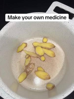 Make ur own immune booster #DIY #echinachea #ginger #immune #autoimmune #gingerroot #honey #juniperberries #lemon #sick #cold #sorethroat #covid #inflamation #healing #holistic #health #holistichealth #holistichealing #magic #doyoubelieveinmagic 