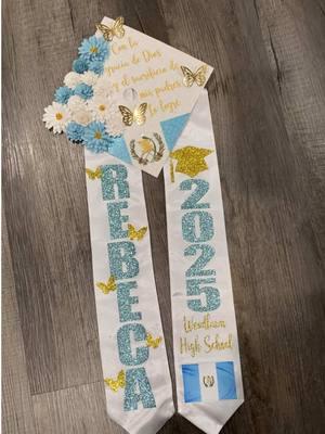 WHITE SATIN GRAD SASH & GRAD CAP TOPPER COMBO😍 link is in my bio to place request for sashes and grad cap toppers!☺️ After filling out form we will reach out to you via email!! #mgmcreations #gradsash #graduation #classof2025 #sublimation #sublimationsash #graduationstole #graduationsashideas #latinagrad #firstgen #mexicanowned #latinaowned #mexicanownedbusiness #fyp #latinaownedbusiness #foryou  #classof2024 #customsatinsash #gradcap #customgradcap #floralgradcap #flaggradcap #gradcaptopper #guatemalangradcap #customsash #customgradsash #htv #htvront