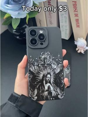 SO COOL🖤💸 #Foryou #mobilephonecase #fashion #cute #girlthings #gothic #gothicstyle #guadalupe #laborday #falldealsforyou #tiktokshopblackfriday #tiktokshopcybermonday #TikTokShopLastChance #TikTokShopNewYearNewAura #spotlightfinds #tiktokshopholidayhaul #cutephonecase #stylish #phonecase #iphone #cool