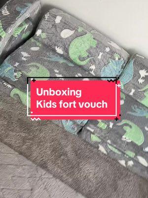 Kids fort couch #kidscouch #kidsfurniture #kidsoftiktok #MomsofTikTok #gifts #unboxing #puttogether #unboxed 