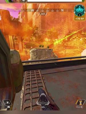 I Went Down With A Bang #apexlegends #apexlegendsclips #apexlegendsclipsfyp #playapex #gamingtiktok #gaming