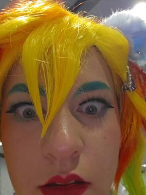 found this gem in my drafts from a con in July this is @🎃toby🎃  #rainbowdashcosplay ##rainbowdash #cosplay #mylittleponyfriendshipismagic #mylittlepony #mylittleponycosplay #rainbowfactory #rainbowfactorycosplay 