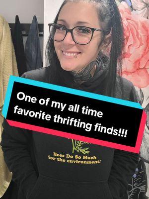 #thrift #thrifted #thrifting #thrifthaul #thriftscore #trending #thriftedfashion #contentcreator #content 