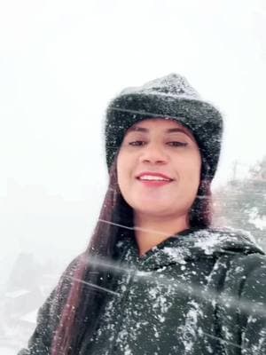 🌨️ #kashmir #gulmarg #🔥👿 #nepaligirls🇳🇵 #rozina🖤 🥀