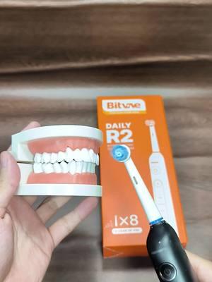 Upgrade Your Routine with Bitvae R2 Toothbrush #TikTokShopHolidayHaul #TikTokShop #holiday #flashsale #tiktokshopping #newyearnewaura #mademyyear #bitvae #bitvaeelectrictoothbrush #bitvaer2electrictoothbrush 