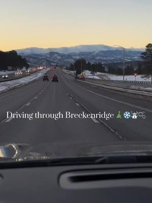 warmest place on Earth, Breckenridge ❄️🎄💚 #colorado #breckenridge #winter #snow #fyp #fypシ #breckenridgecolorado 