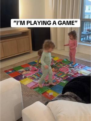 This is how you really play candy land!🍭🍬🍫 #funnytoddler #candyland #toddlergames 