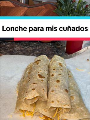 Lonche 😋 #lonche #lonchera #packinglunch #lunchprep #lunchideas #lunchtime #makinglunch #easylunch #peeparandolonche #lunchformyhusband #recetas #burritos #breakfastburrito #fyp #viral #paratiiiiiiiiiiiiiiiiiiiiiiiiiiiiiii 