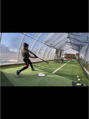 Pennsgrove HS; FR. Jaxson Raymond Hitting Workout 🚀 #baseball #baseballcoach #baseballlife #baseballboys #baseballplayer #baseballszn #pitching #hitting #baseballtraining #baseballlessons #hittingcoach #pitchinglessons #pitchingcoach #highschoolbaseball 