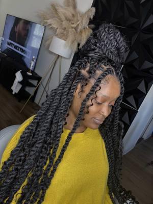 How to start your base for havanna twist 🫶🏾  . . . . . . . #stepbysteptutorial #hairtutorial #havannatwist #havanagypsy #havanatwists #protectivestyles #atxhairstylist #austinhairstylist #austinhair #austinprotectivestyles 