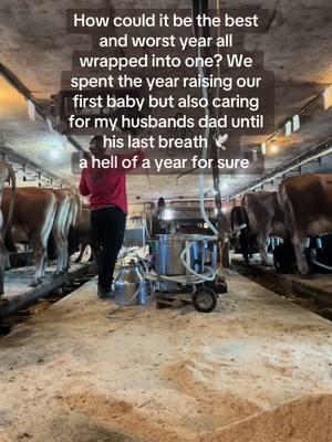 Milk cows with me alone to give my poor husband a break 🤍 #foryou #nhdairy #nhcrop #farmwife #farmmom #femaledairyfarmer #dairyfarmer #antique #futurefarmersofamerica🧑‍🌾 #commerialfarming #allischalmers #bornathome #marriage #honeymoonbaby #buddyseat 