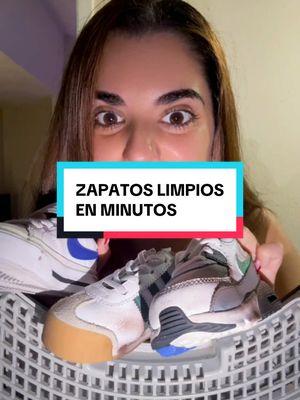 Estas lavando tus zapatos mal #tiktokshopholidayhaul #giftguide #christmasgift #spotlightfinds #tiktokshopyearendsale #coklean #shoecleaner #whitesneakers #sneakers #cleanshoes #whiteshoes #trending #CleanTok #cleaning #cleanwithme 