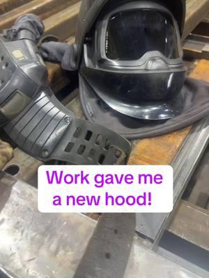 Finally got that nice hood from work! #weld #welder #welding #welder #hood #weldinghelmet #fyp 