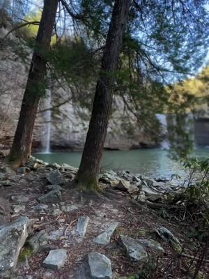 Never let hard lessons harden your heart 😌 #naturetherapy #naturevibes #waterfallchaser #hikingtok #adventure #outdoorlife #naturelover #tennessee #newyearsresolution #2025