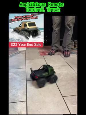 #LIVE #livemoments #remotecontrolcar #amphibiousvehicle #livehighlights #kidstoys #giftguide #yearendsale 