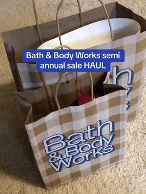 Will not need to buy any more body wash in 2025 🐥 #bathandbodyworkshaul #bathandbodyworkssemiannualsale #bathandbodyworkssale #bathandbodyworkshandsoap #bathandbodyworksshowergel #bathandbodyworkswallflowers #haulover #hygienehaul #semiannualsale 