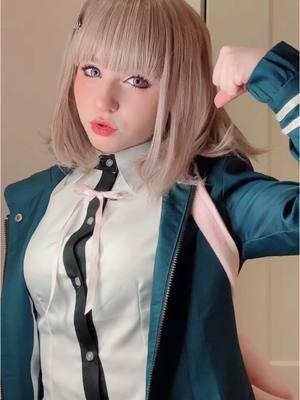 Chiaki carried danganronpa 2 #chiakinanami #chiakinanamicosplay #danganronpav2 #danganronpav2cosplay 