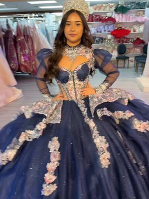 Hope to see you before the end of the year @aashleymurillo #novedadesyadira #vestdidosdetendencia #quincedressshopping #quince #quinceañera2024 #northcarolina #charlotte #quincedress #elegance #fashion #vestdidosdexv #quinceañera 