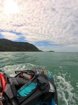 Where’s the one place you’d ride a @Sea-Doo  for the adventure of a lifetime?  I ended 2024 exploring Monkey Island 🐒 with @Teenatorn Ngamsommit  , and it was nothing short of epic. 🏝️ 🌊  @insta360_official  🎥  #SeadooAdventures #MonkeyIsland #ExploreMore #SeaDooLife #AdventureAwaits #seadoo #JetSkiLife