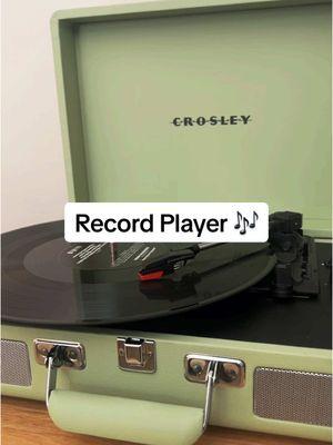 🎶 #vinyl #recordplayer #crosley #crosleyrecordplayer #kendricklamar 